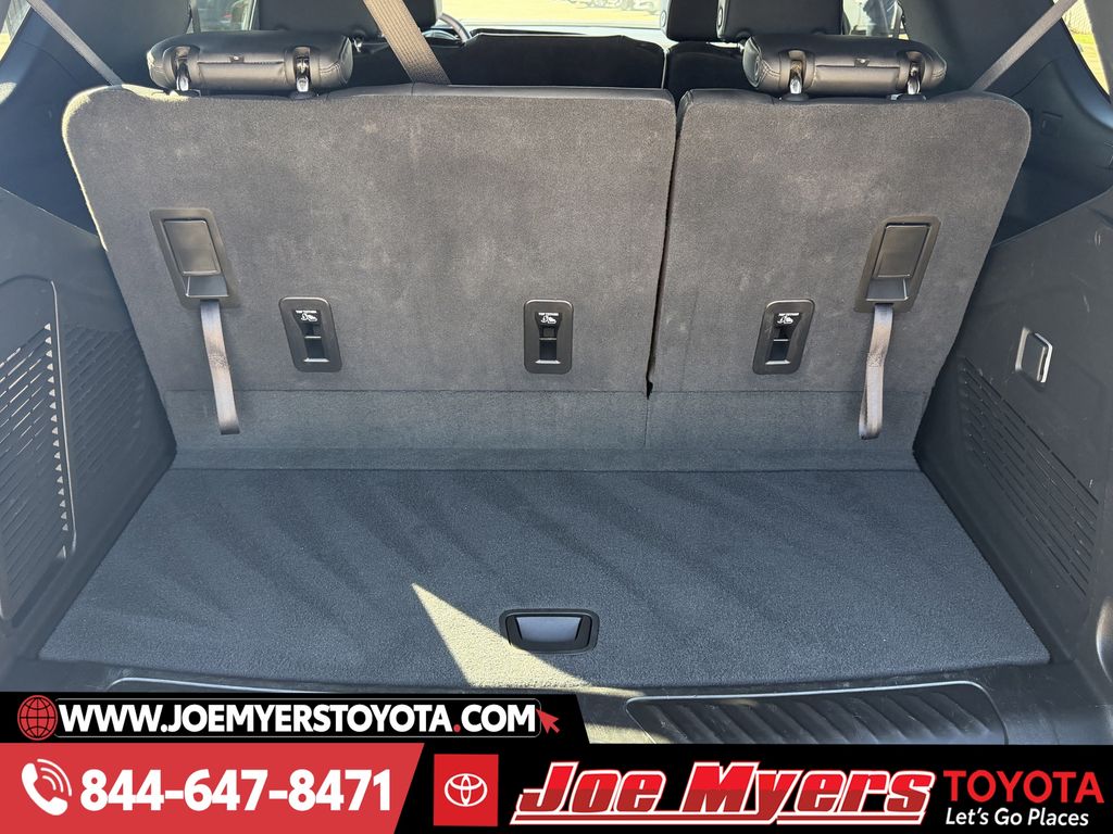 Used 2025 Black Chevrolet LT image 30