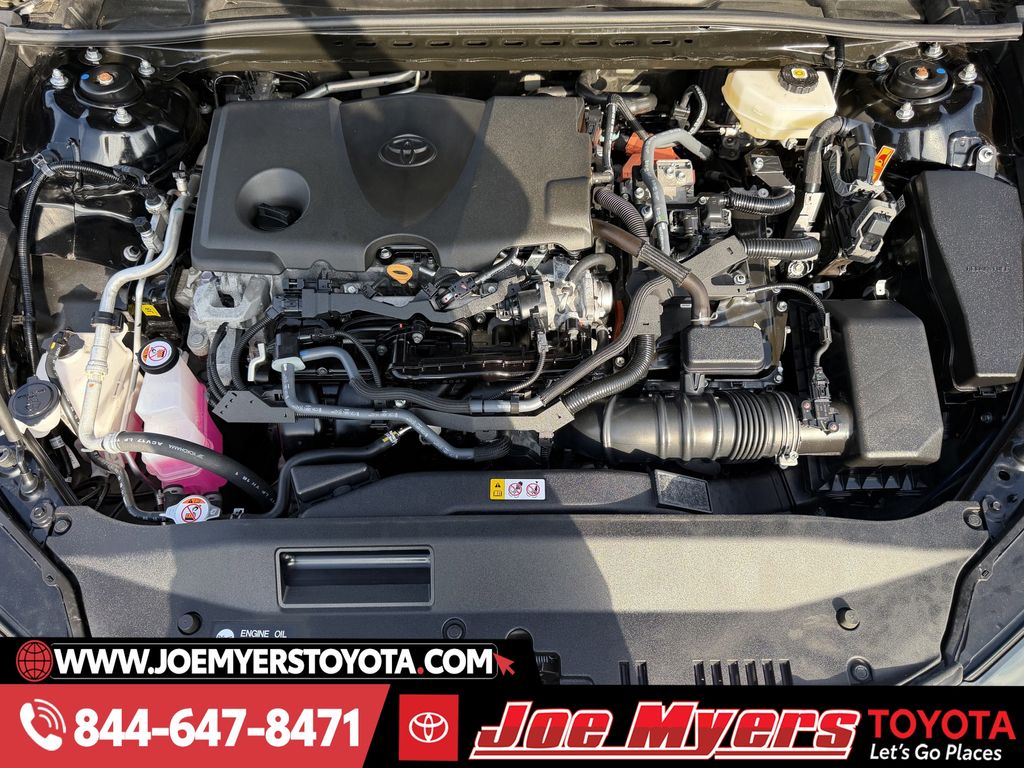 Used 2025 Midnight Black Metallic Toyota SE image 31