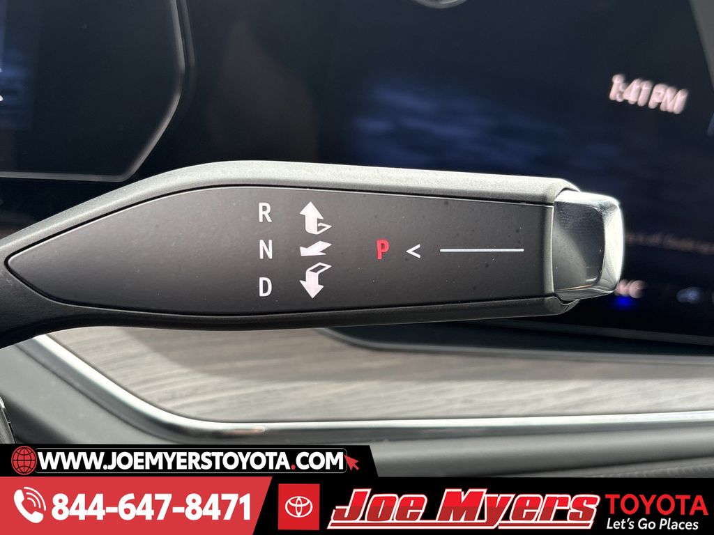 Used 2025 Black Chevrolet LT image 21