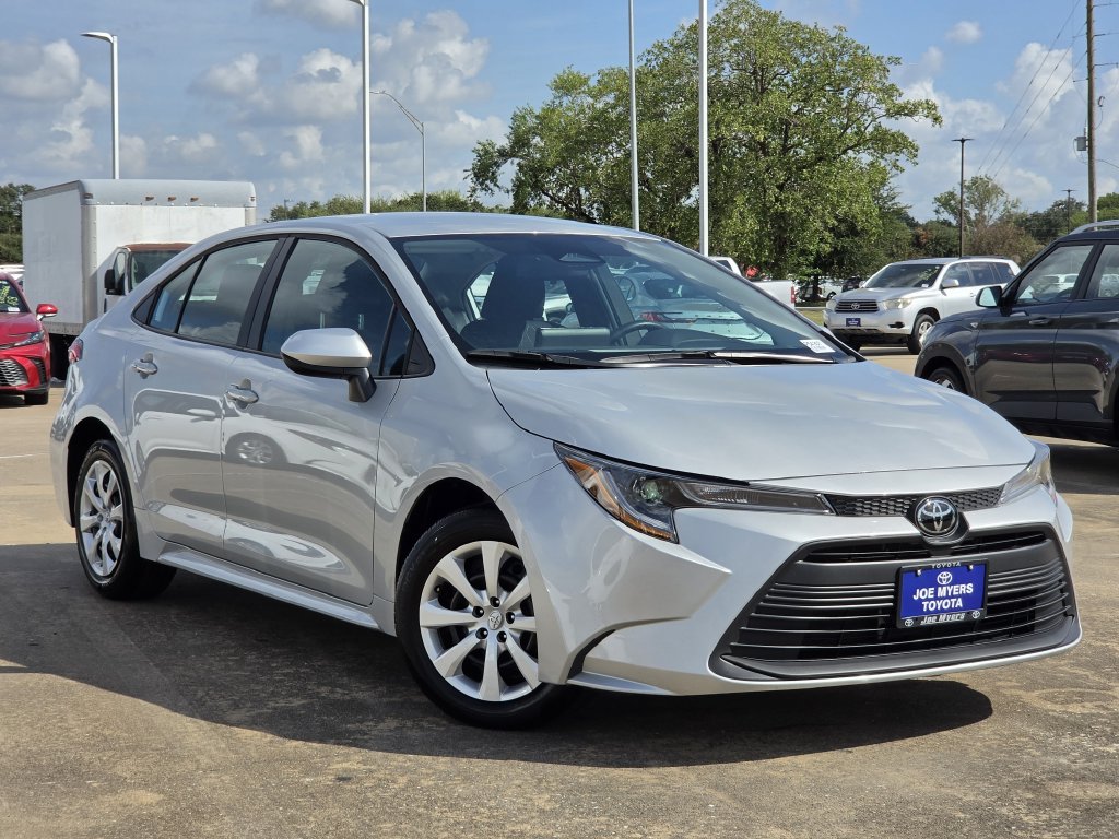 Used 2026 Classic Silver Metallic Toyota LE image 2