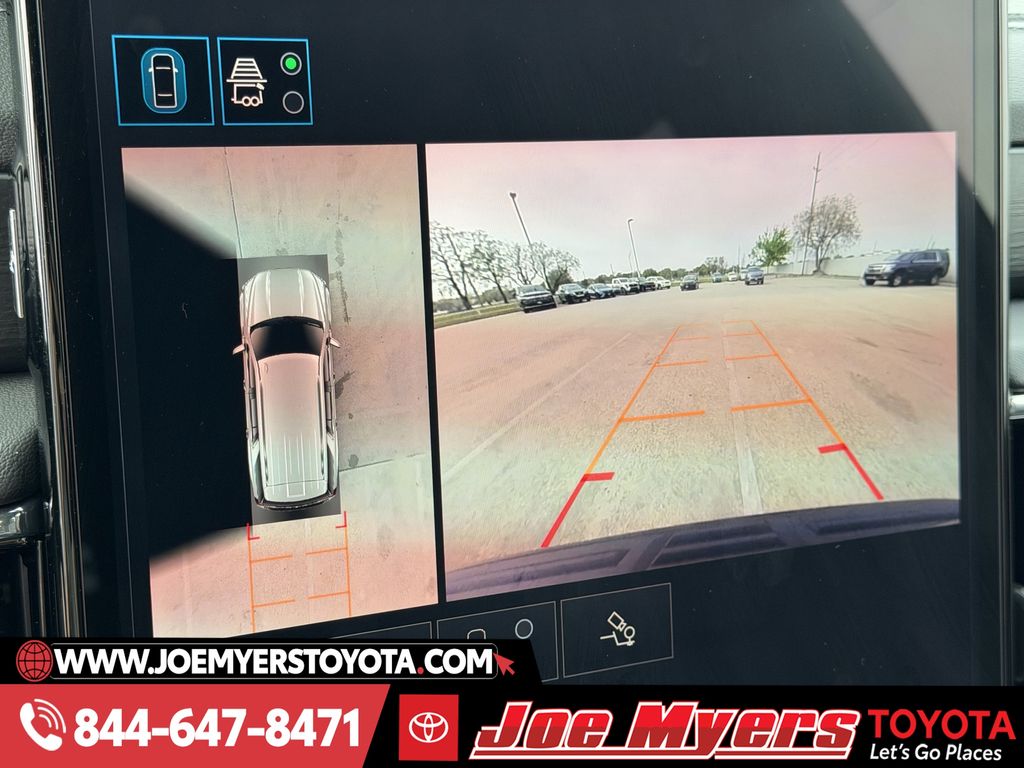 Used 2025 Onyx Black GMC Denali image 18