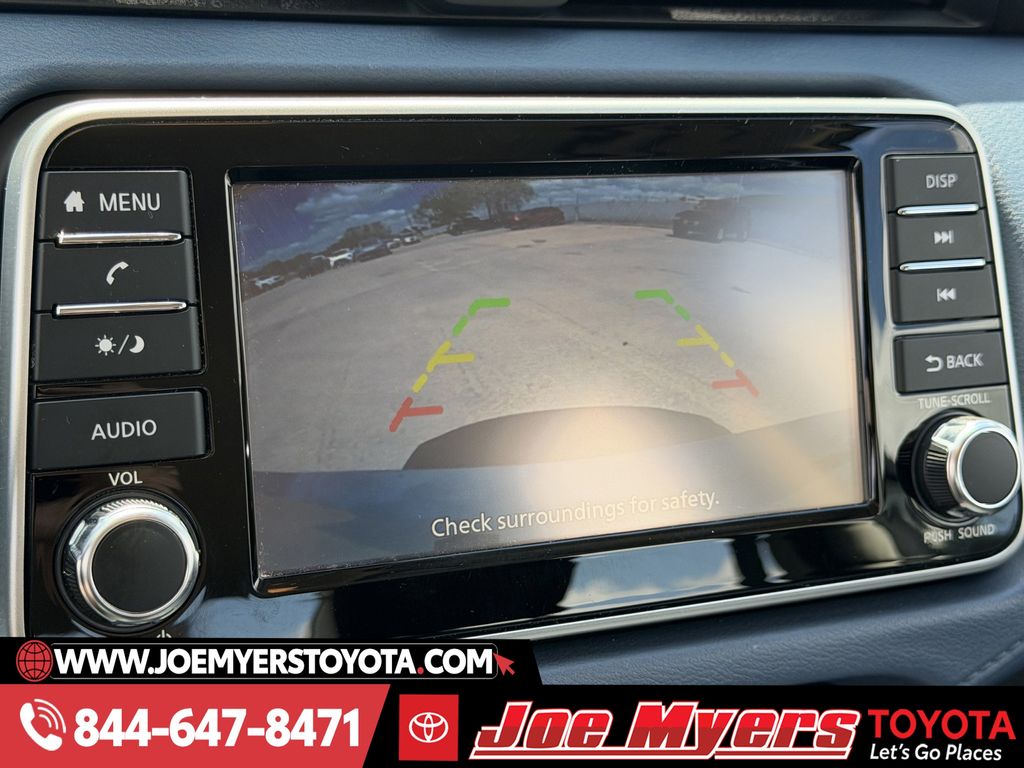 Used 2025 Brilliant Silver Metallic Nissan 1.6 SV image 18