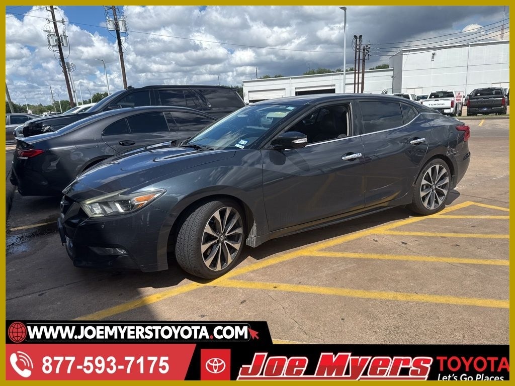 Used 2017 Nissan Maxima SR Sedan