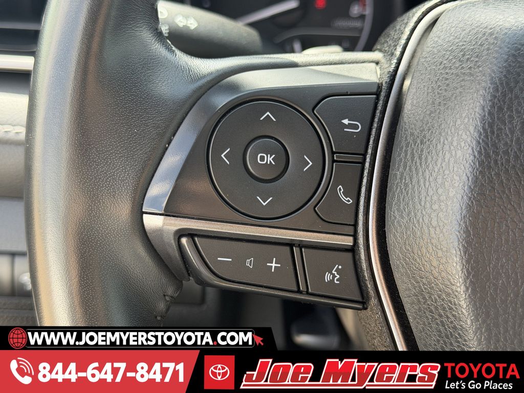 Used 2023 Ice Cap Toyota SE image 23