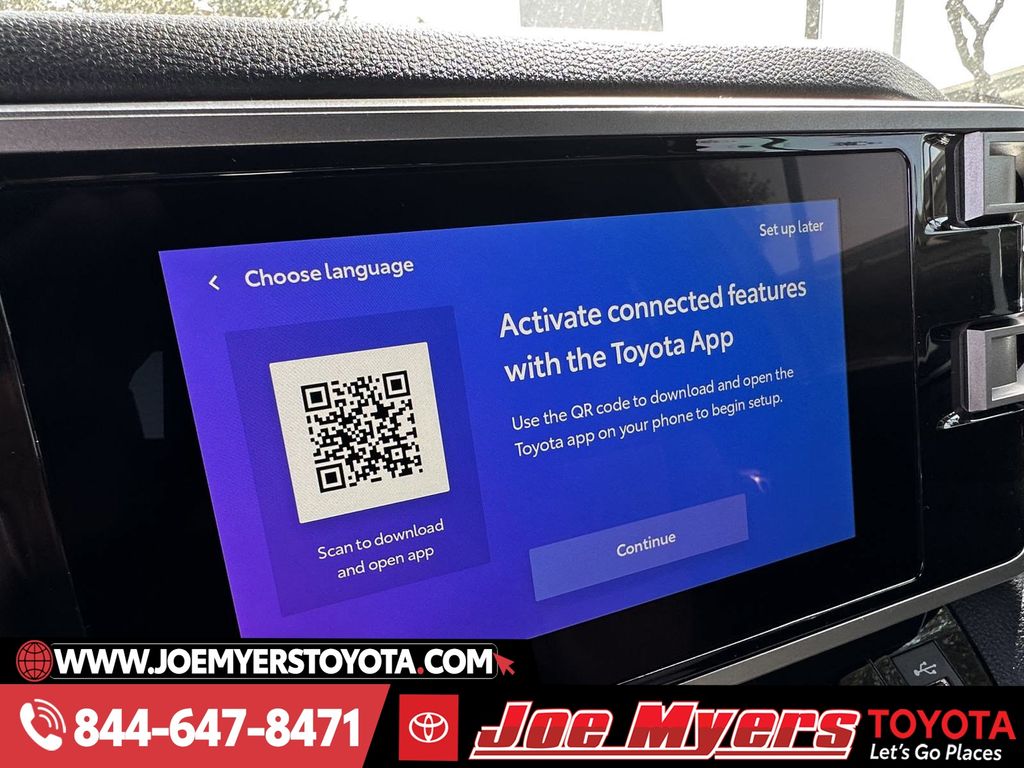 2025 Toyota Tundra SR5 - Photo 12