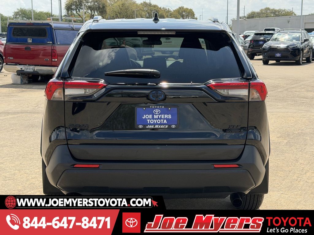 Used 2024 Midnight Black Metallic Toyota XLE Premium image 8