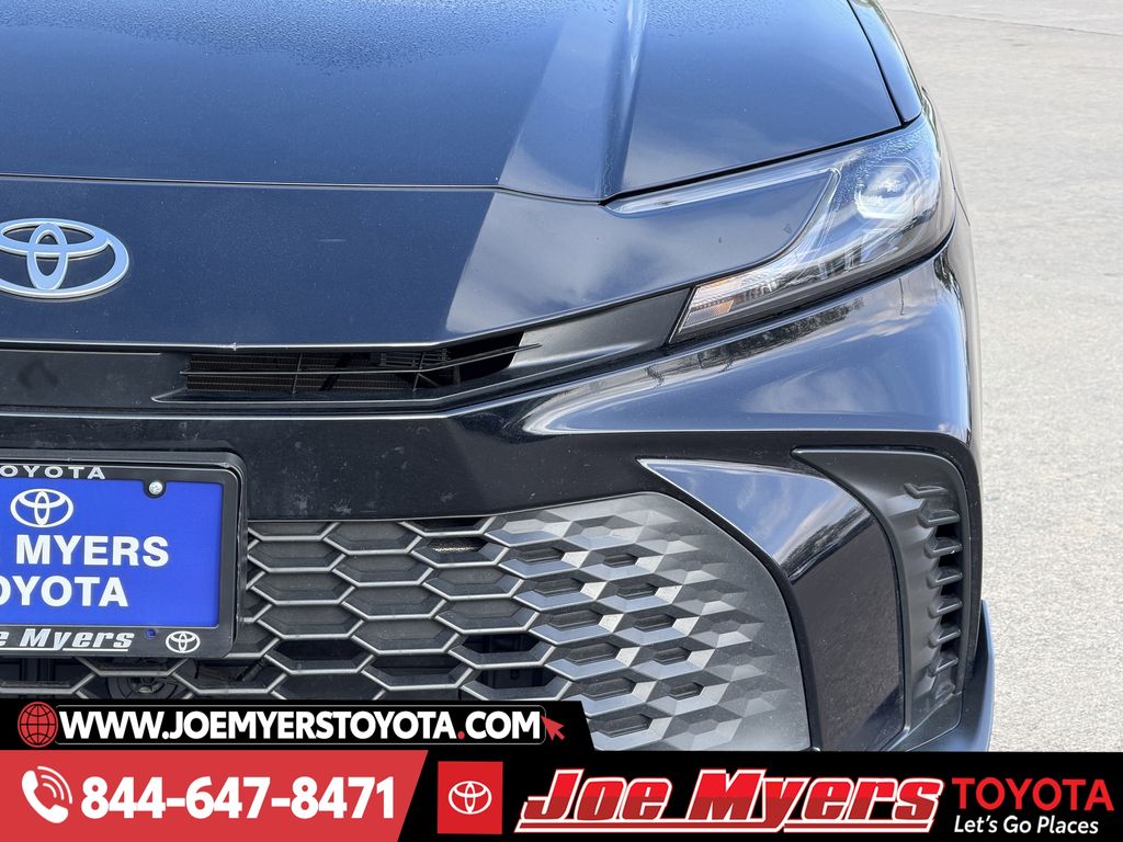 Used 2025 Midnight Black Metallic Toyota SE image 4