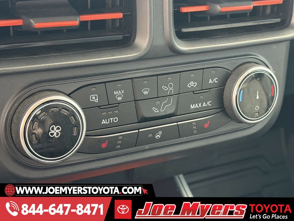 Used 2024 Carbonized Gray Metallic Ford XLT image 21