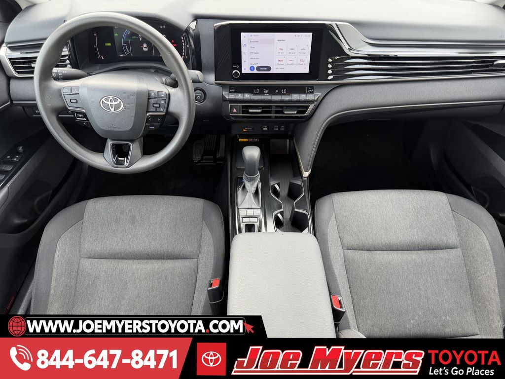 Used 2025 Ice Cap Toyota LE image 13