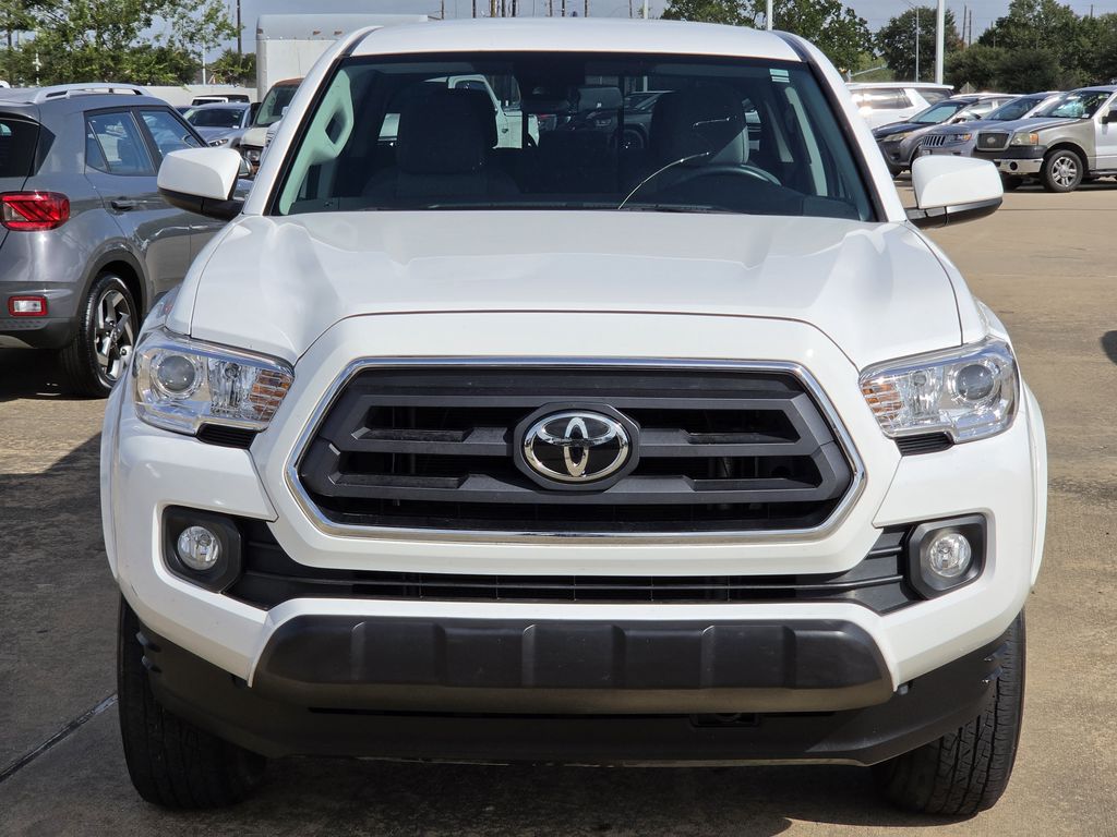 Used 2023 Ice Toyota SR5 image 3