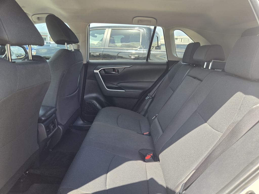 Used 2024 Ice Toyota LE image 27