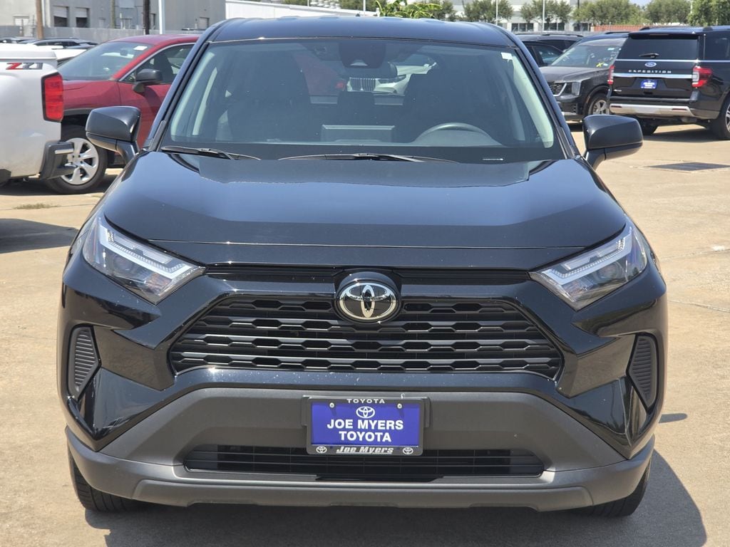 Used 2025 Midnight Black Metallic Toyota LE image 3
