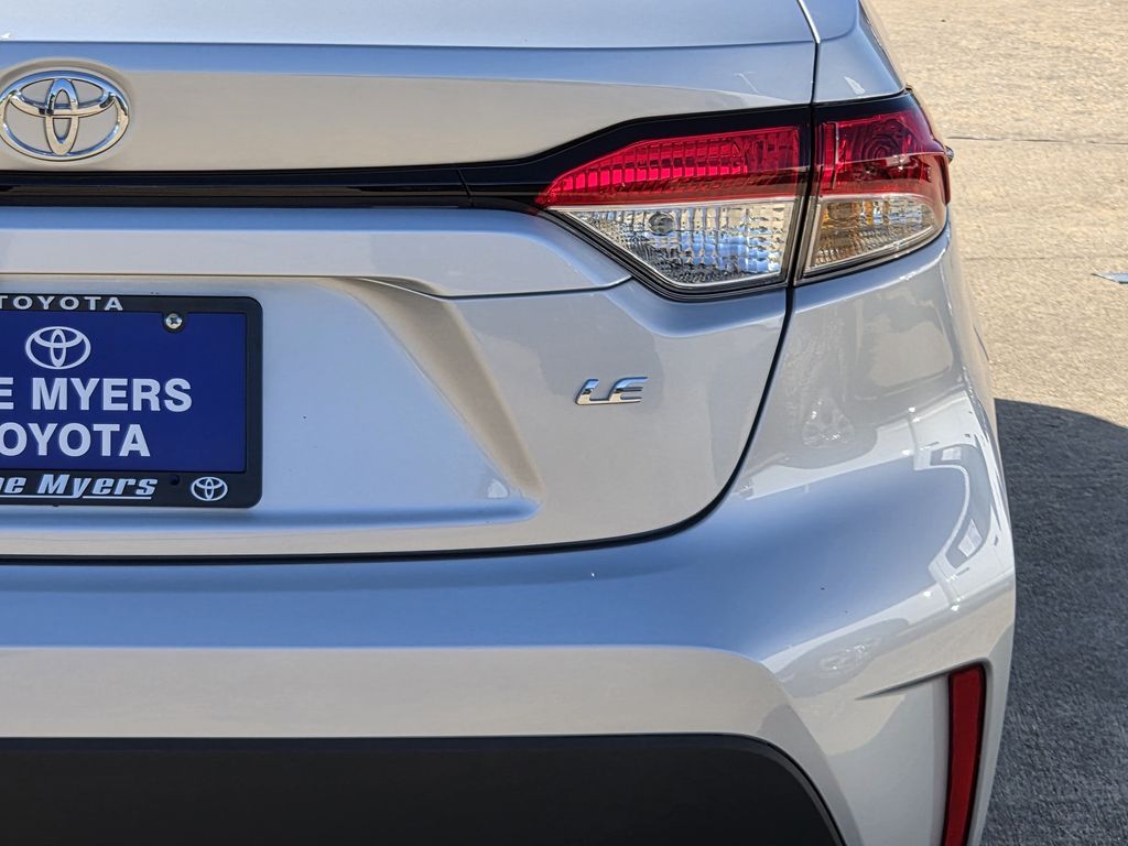 Used 2026 Classic Silver Metallic Toyota LE image 9