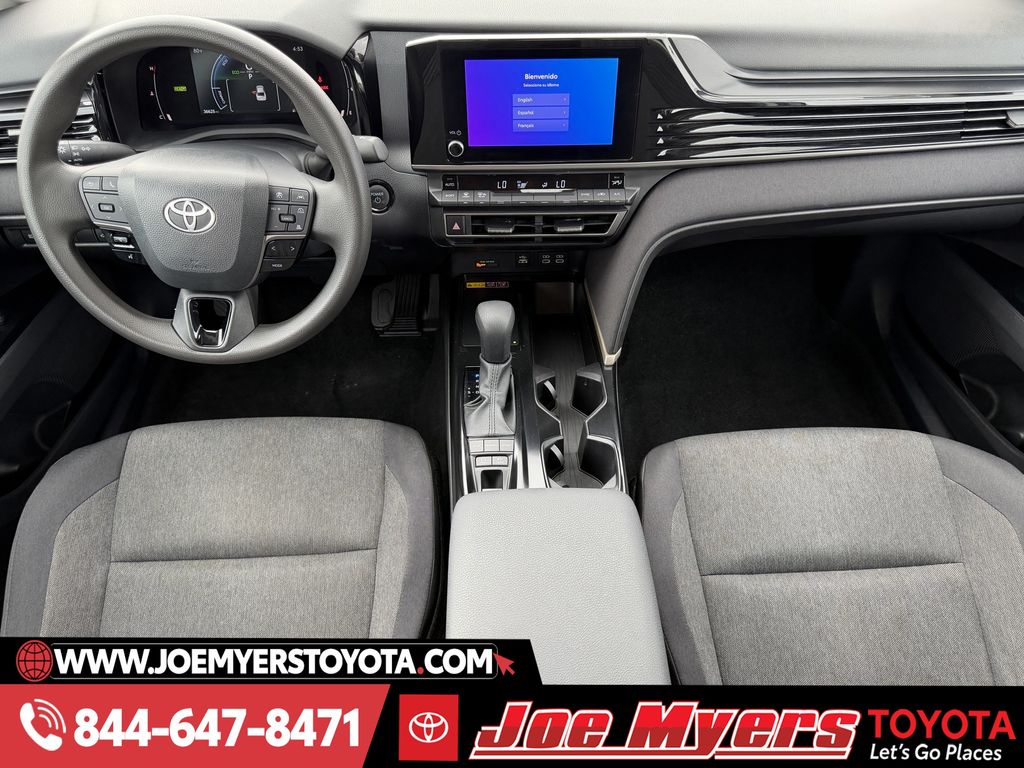 Used 2025 Underground Toyota LE image 13