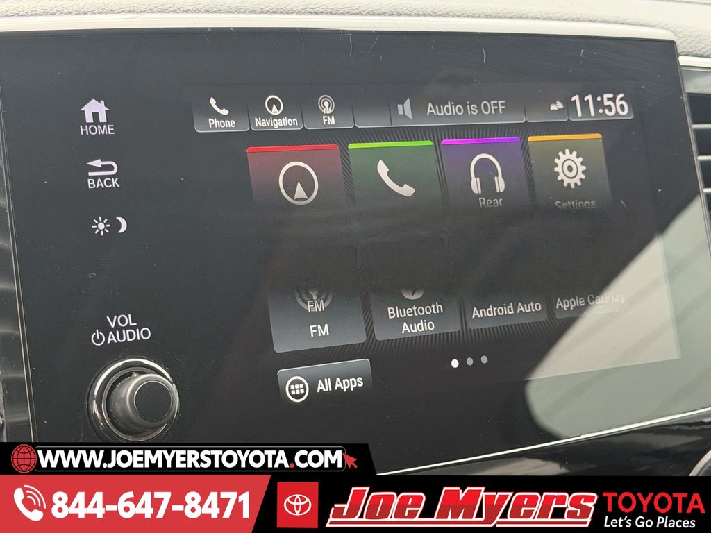 Used 2021 Platinum White Pearl Honda Touring image 18