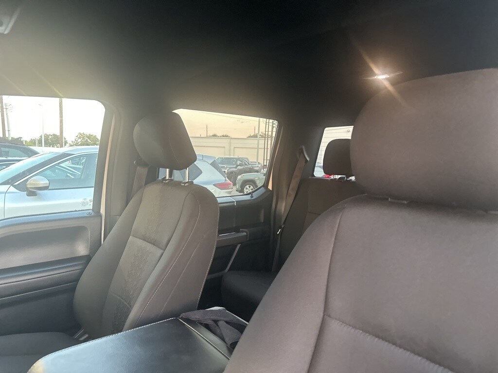 2019 Ford F-150 XLT photo 4
