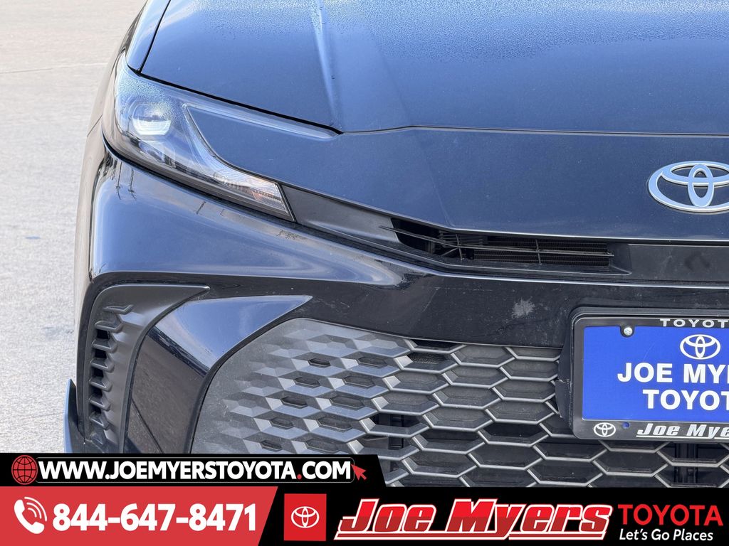Used 2025 Midnight Black Metallic Toyota SE image 5