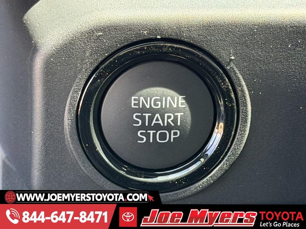 New 2026 Ice Cap Toyota SR5 image 20