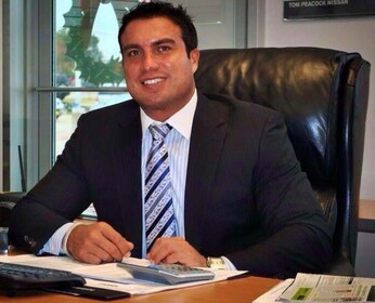 Staff member Luis Toledo from ID_e8e8077ab9fd