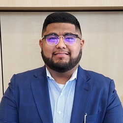 Staff member Daniel Flores from ID_a9cb506b26e9
