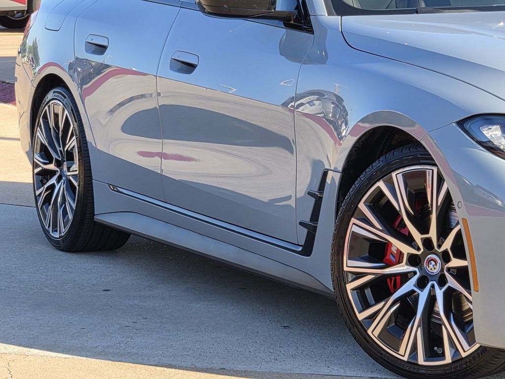 Used 2022 Brooklyn Gray Metallic BMW M440i xDrive image 11