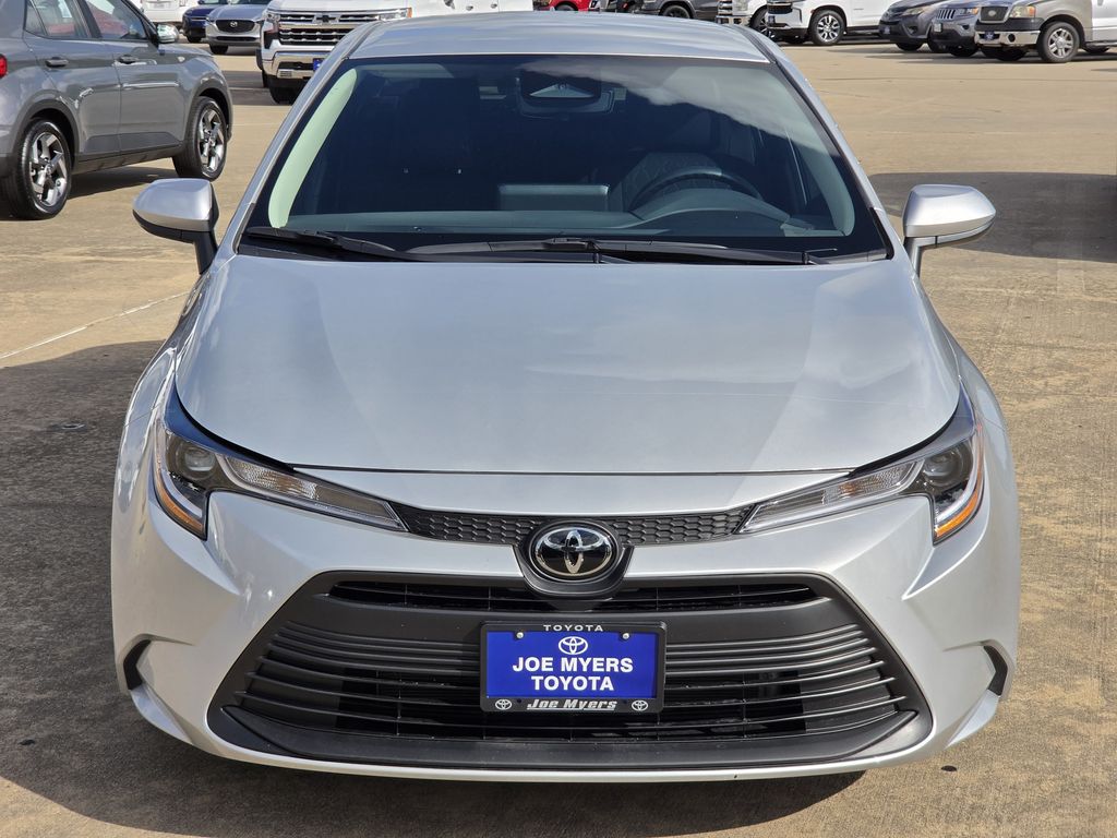 Used 2026 Classic Silver Metallic Toyota LE image 3