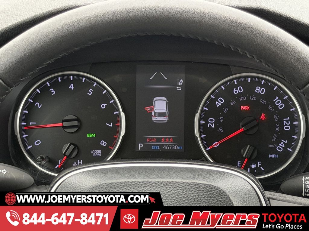 Used 2022 Silver Sky Metallic Toyota XLE Premium image 16