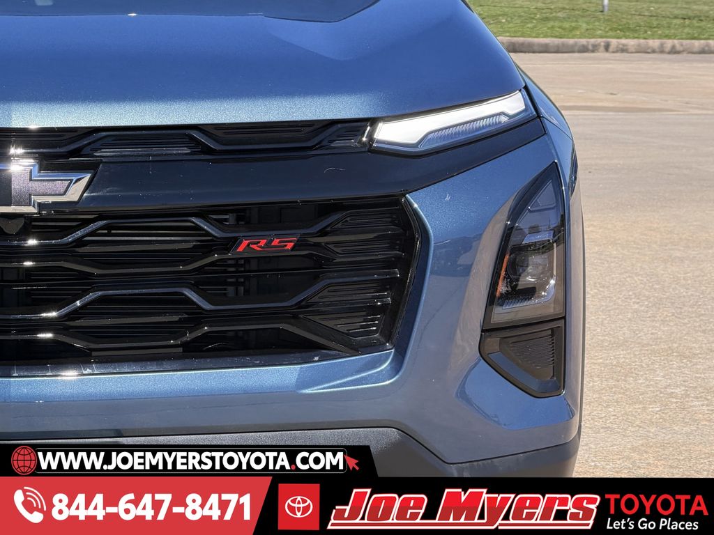 Used 2025 Lakeshore Blue Metallic Chevrolet RS image 4