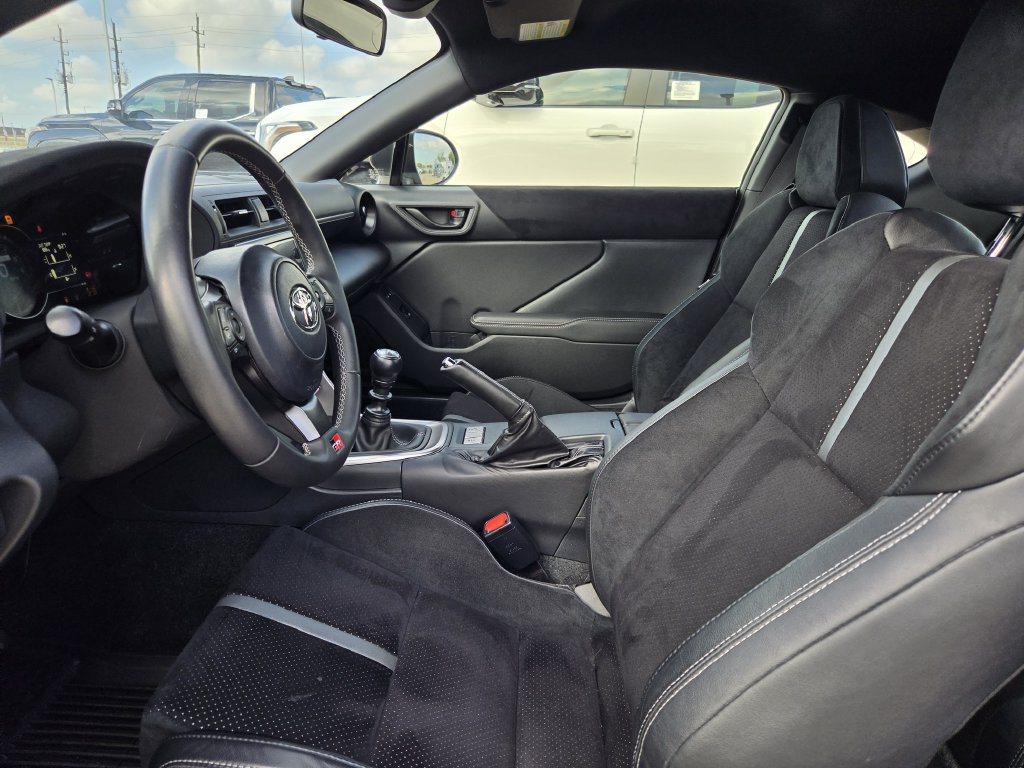 Used 2025 Steel Toyota Premium image 26