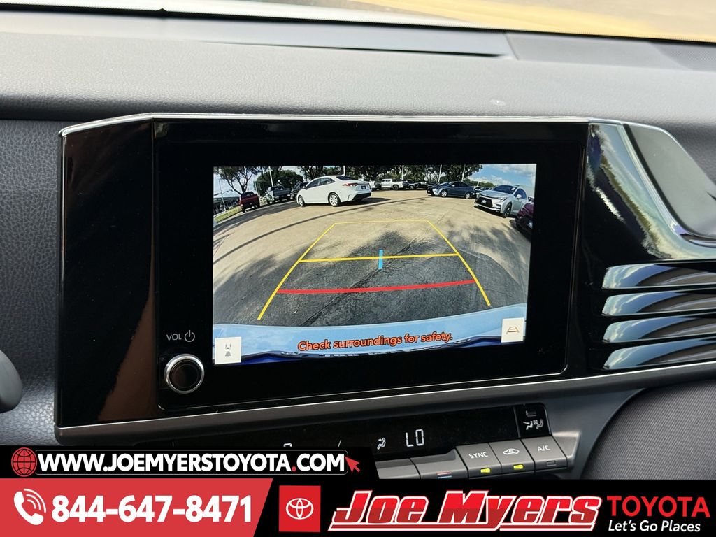 New 2026 Ice Cap Toyota LE image 13