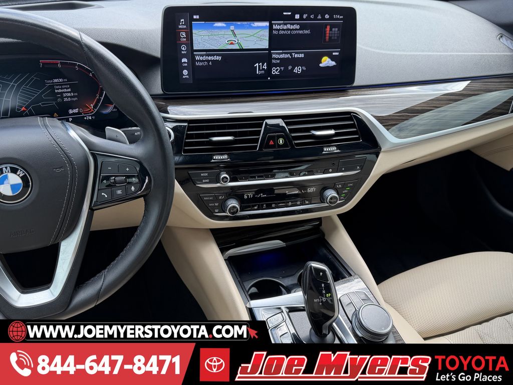 Used 2023 Black Sapphire Metallic BMW 530i image 16