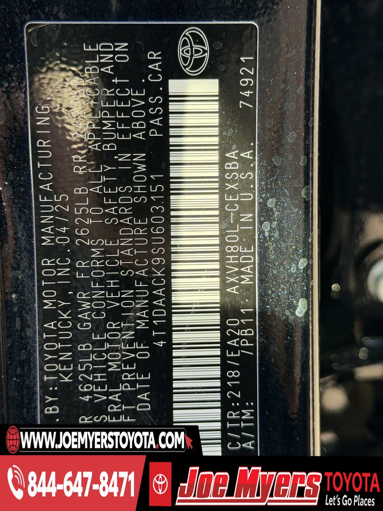 Used 2025 Midnight Black Metallic Toyota SE image 32