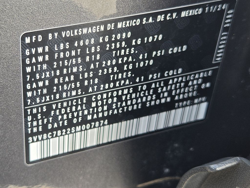 Used 2025 Black Volkswagen 1.5T S image 30