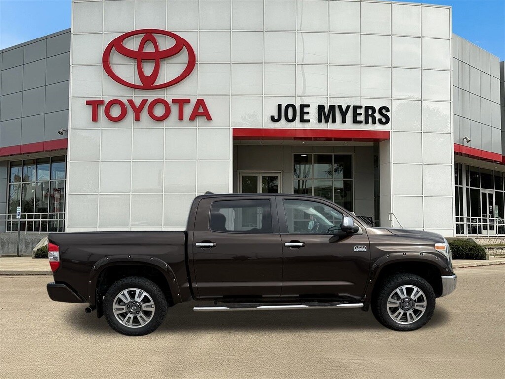 2020 Toyota Tundra Platinum Grade photo 3