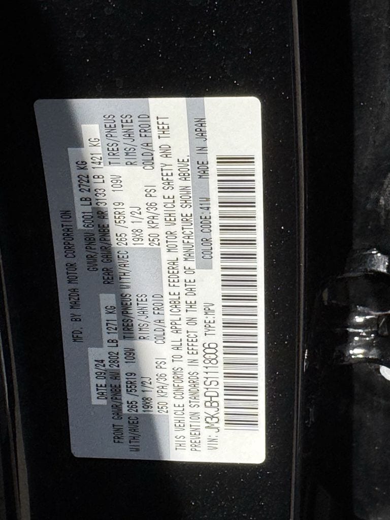 Used 2025 Jet Black Mica Mazda 3.3 Turbo Preferred image 28