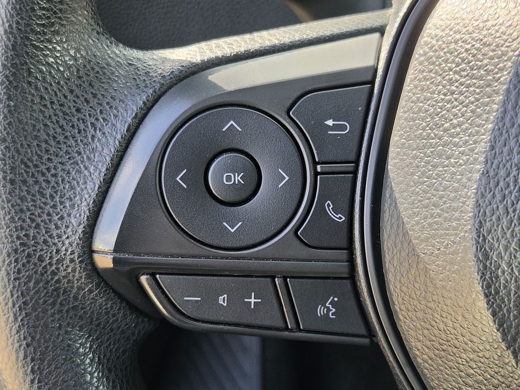 Used 2025 Underground Toyota LE image 22