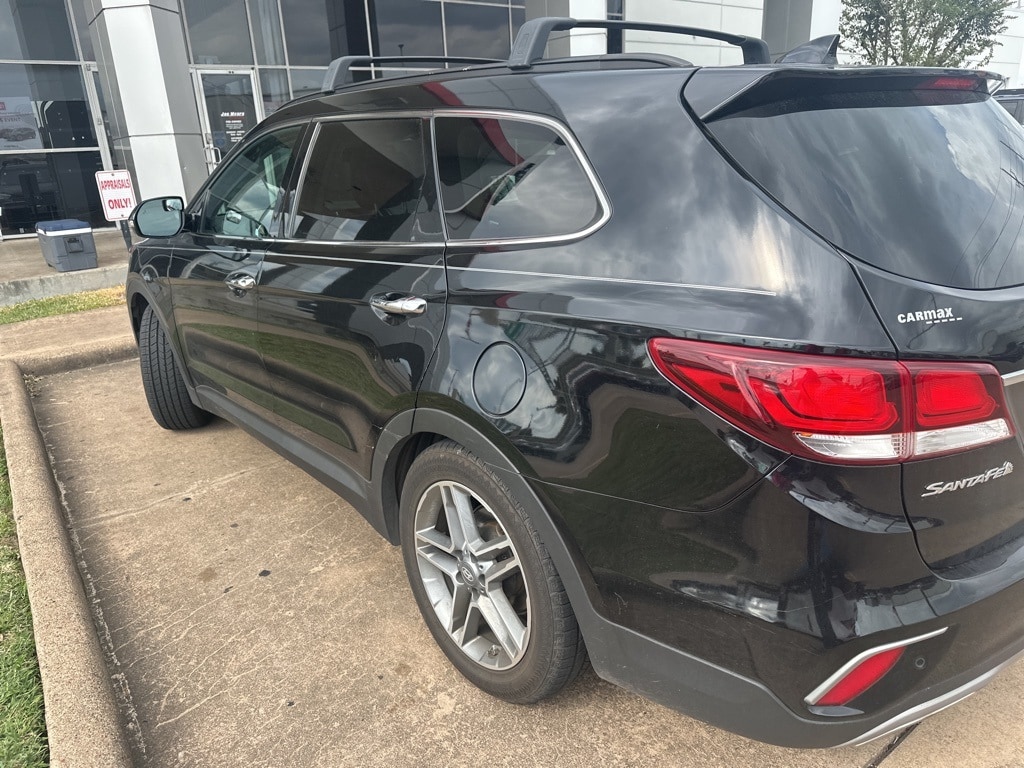 Used 2017 Hyundai Santa Fe SE Ultimate SUV