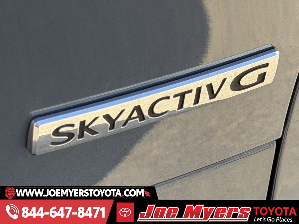 Used 2025 Polymetal Gray Metallic Mazda 2.5 S Carbon Edition image 11