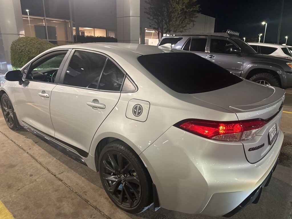 2024 Toyota Corolla SE photo 2