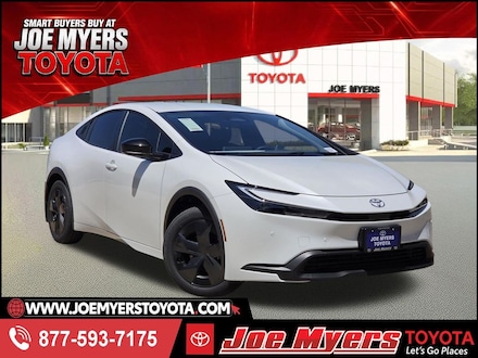 2027 Toyota Prius LE Hatchback