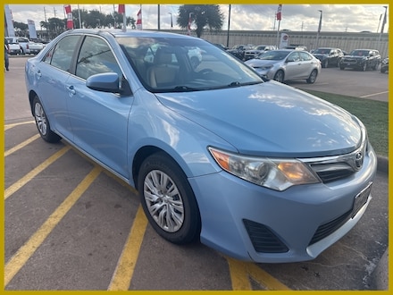 2012 Toyota Camry LE Sedan