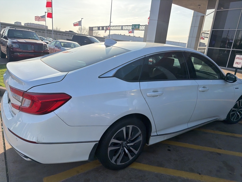 Used 2022 Honda Accord Hybrid EX-L with VIN 1HGCV3F51NA025009 for sale in Northfield, Minnesota