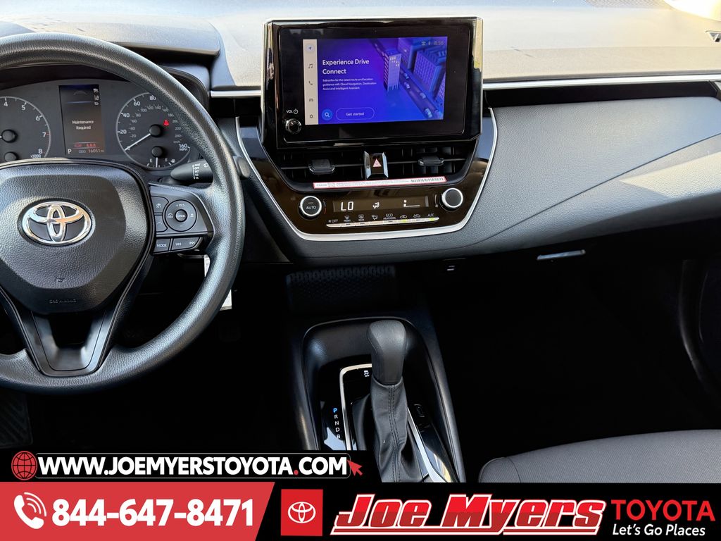 Used 2025 Ice Cap Toyota LE image 17