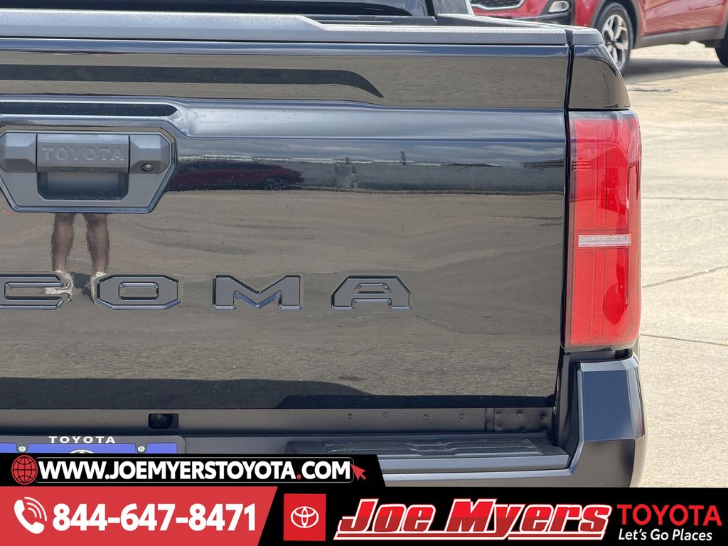 New 2026 Black Toyota SR5 image 9