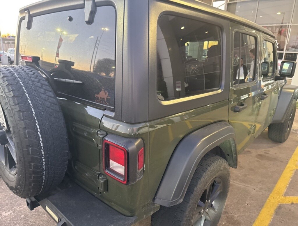 Used 2021 Jeep Wrangler Unlimited Sport Altitude SUV