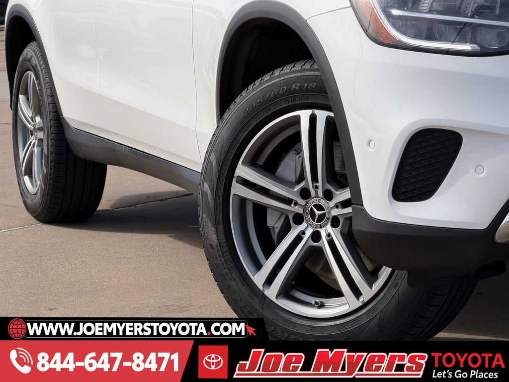 Used 2021 Polar White Mercedes-Benz GLC 300 image 12