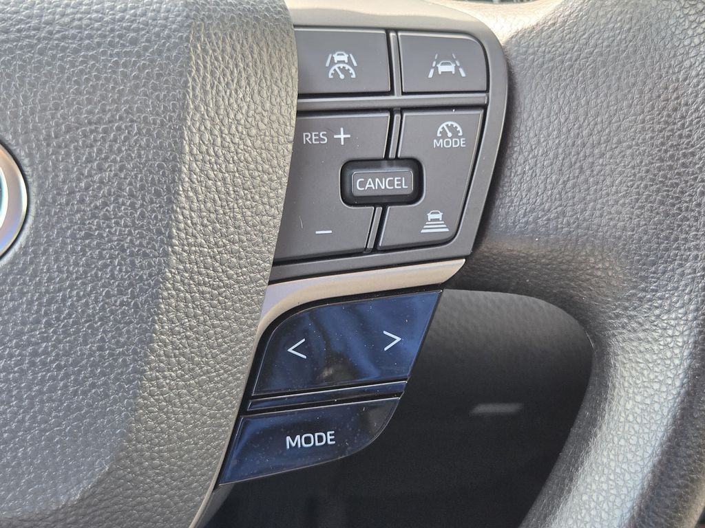 Used 2025 Ice Toyota LE image 23