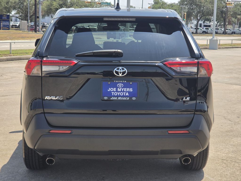 Used 2025 Midnight Black Metallic Toyota LE image 8