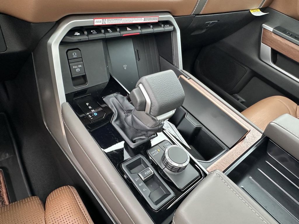 2025 Toyota Tundra 1794 Edition - Photo 14