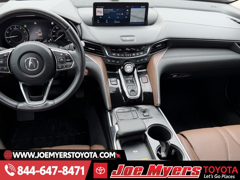 Used 2023 Majestic Black Pearl Acura Advance image 17